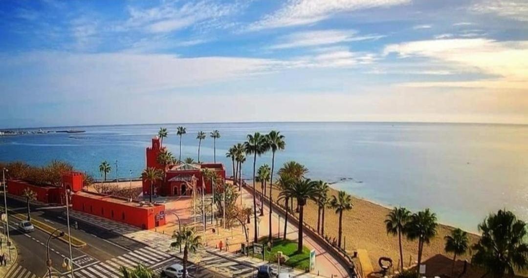 Benalbeach Casa Kito Costa 1ª Linea De Playa Бенальмадена Екстер'єр фото